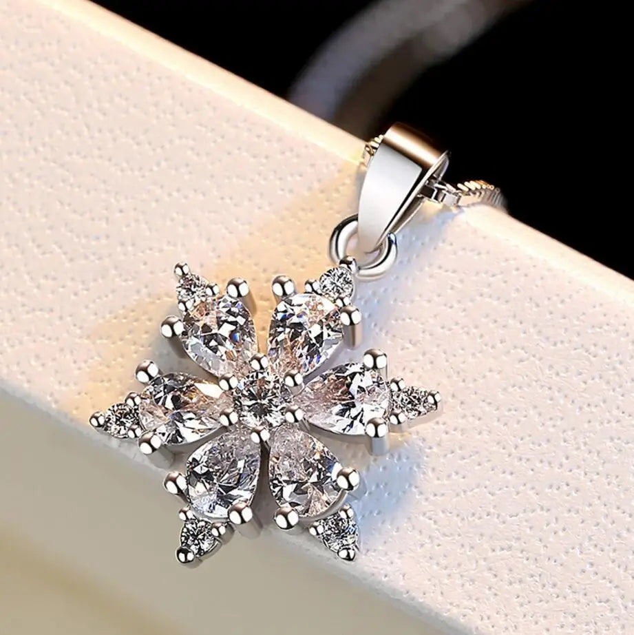 Le Collier Flocon en Argent 925, photo 4 sur 4