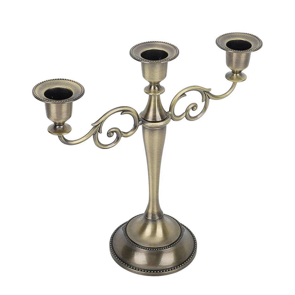 Candélabre bronze vu de trois quarts
