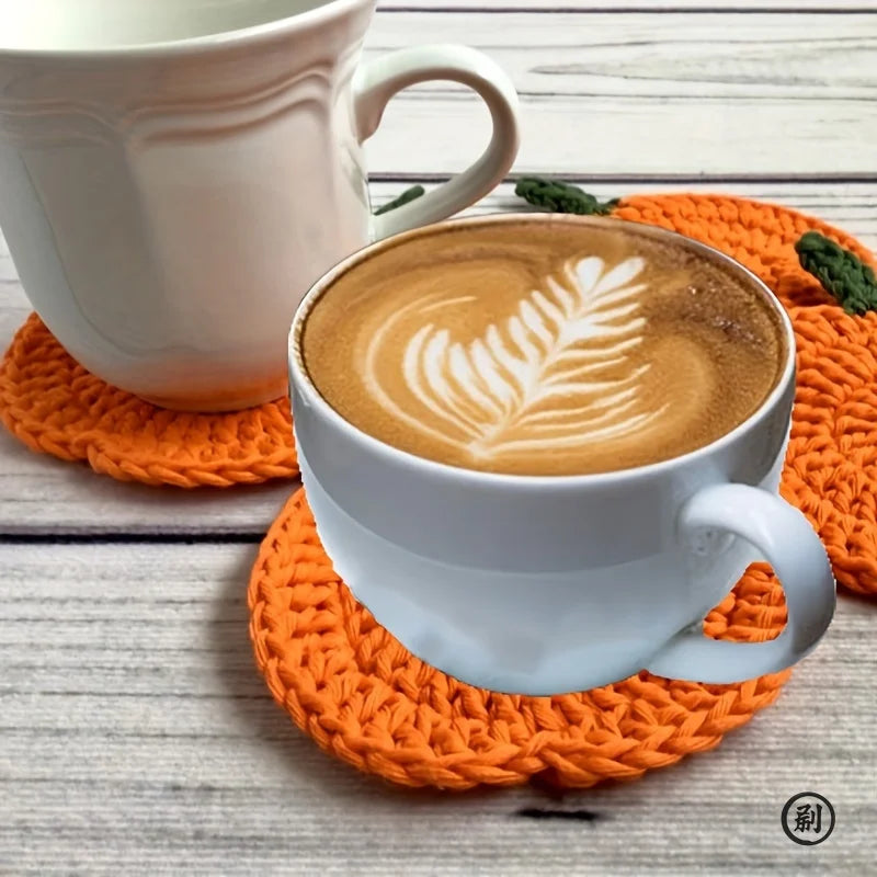 Sous-verre citrouille sous une tasse