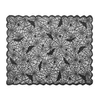 Nappe en dentelle noire à plat