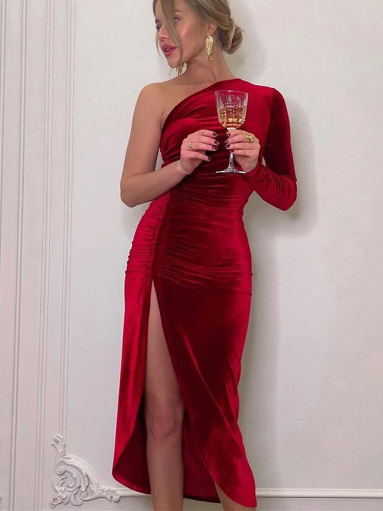 La Robe de Velours des Fêtes