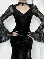 Robe gothique, détail du décolleté