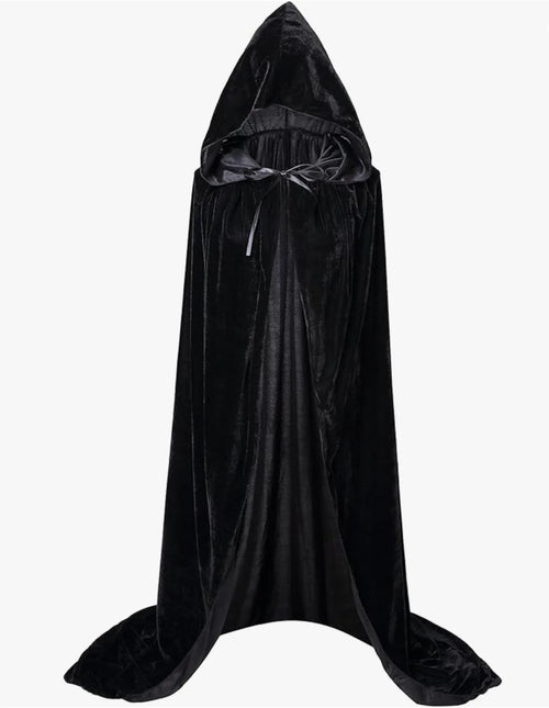Cape en velours noir à capuche
