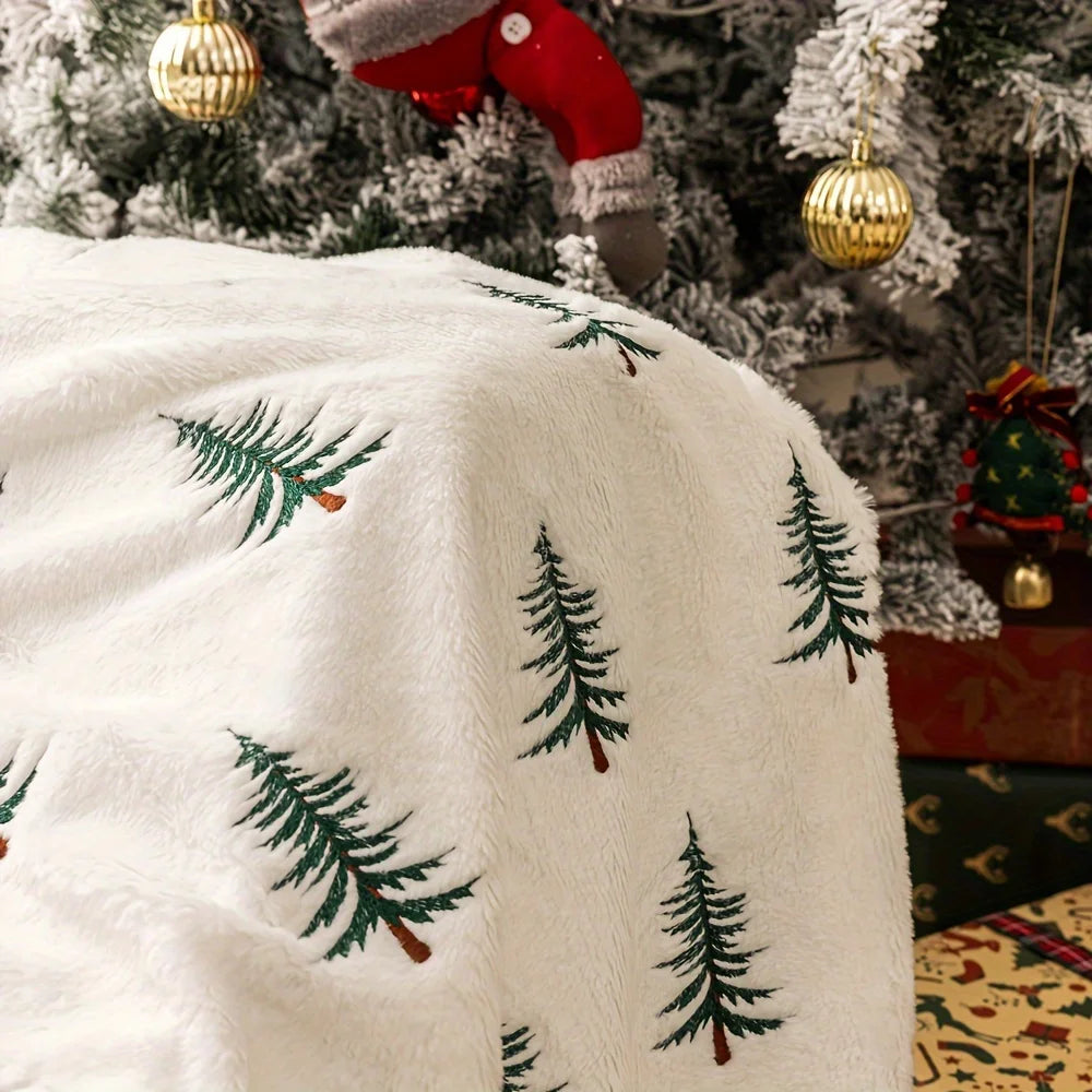 Le Plaid Blanc aux Petits Sapins