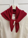 Le Foulard Triangle en Maille Douce