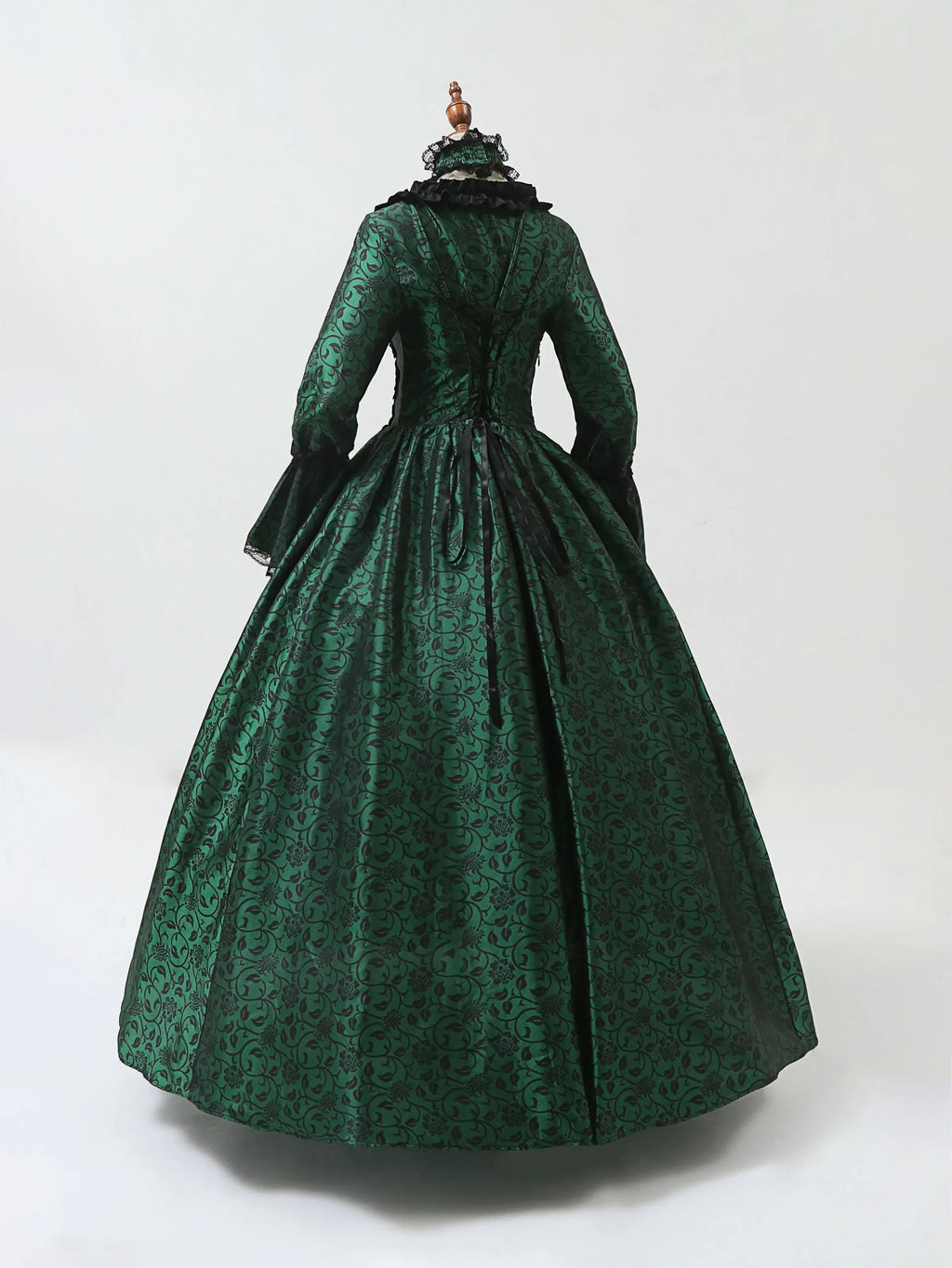 Robe de la Dame du Manoir de profil