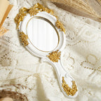 Miroir baroque, détail du cadre