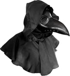 Version masque + capuche : le masque porté avec la capuche-pèlerine noire