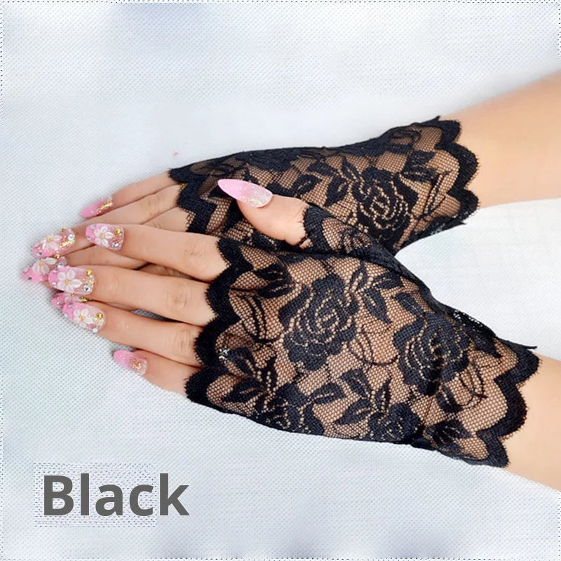 Les Gants de Dentelle portés